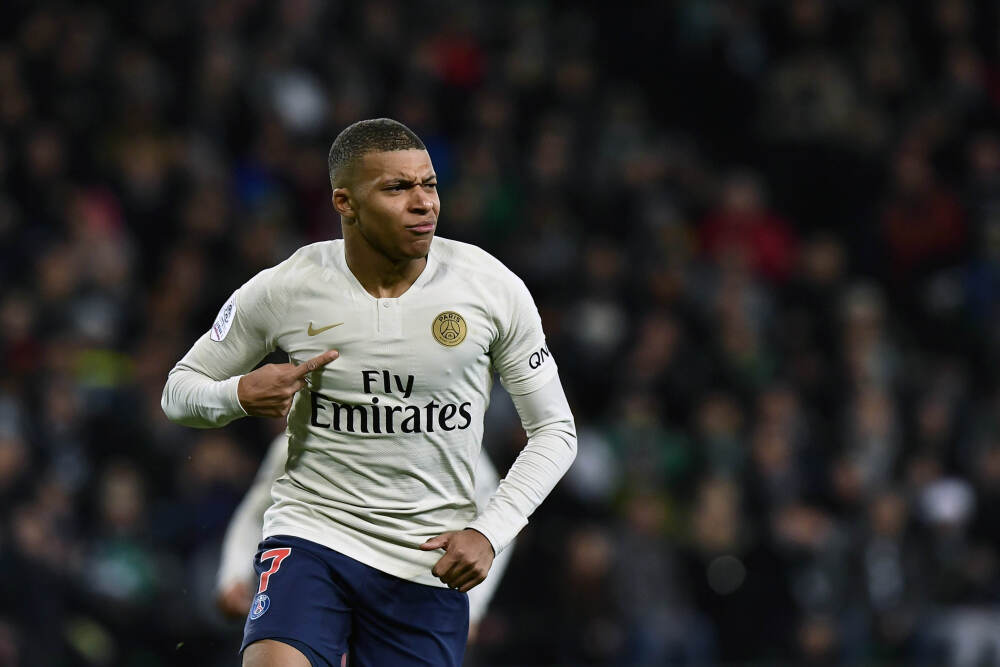 香港注册公司总数155.7万家创新高